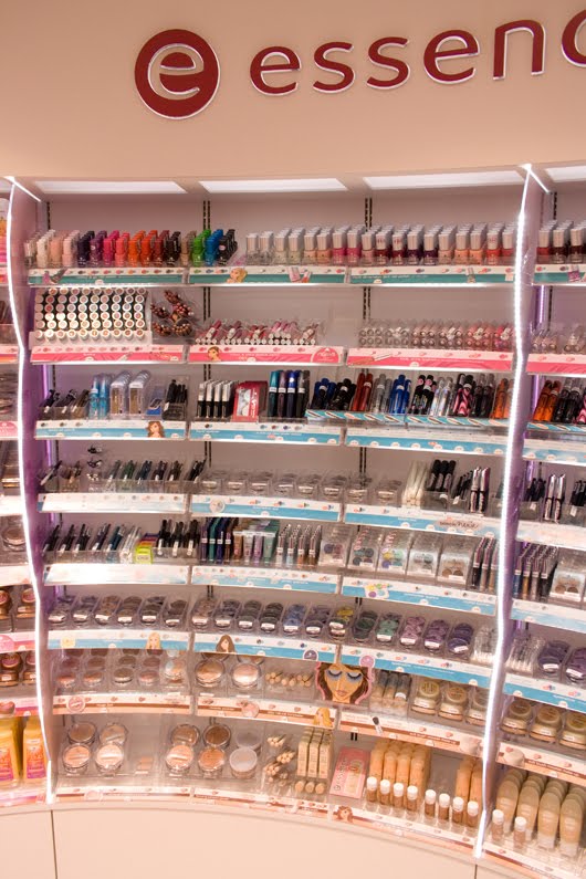 Essence_store_2 (image)