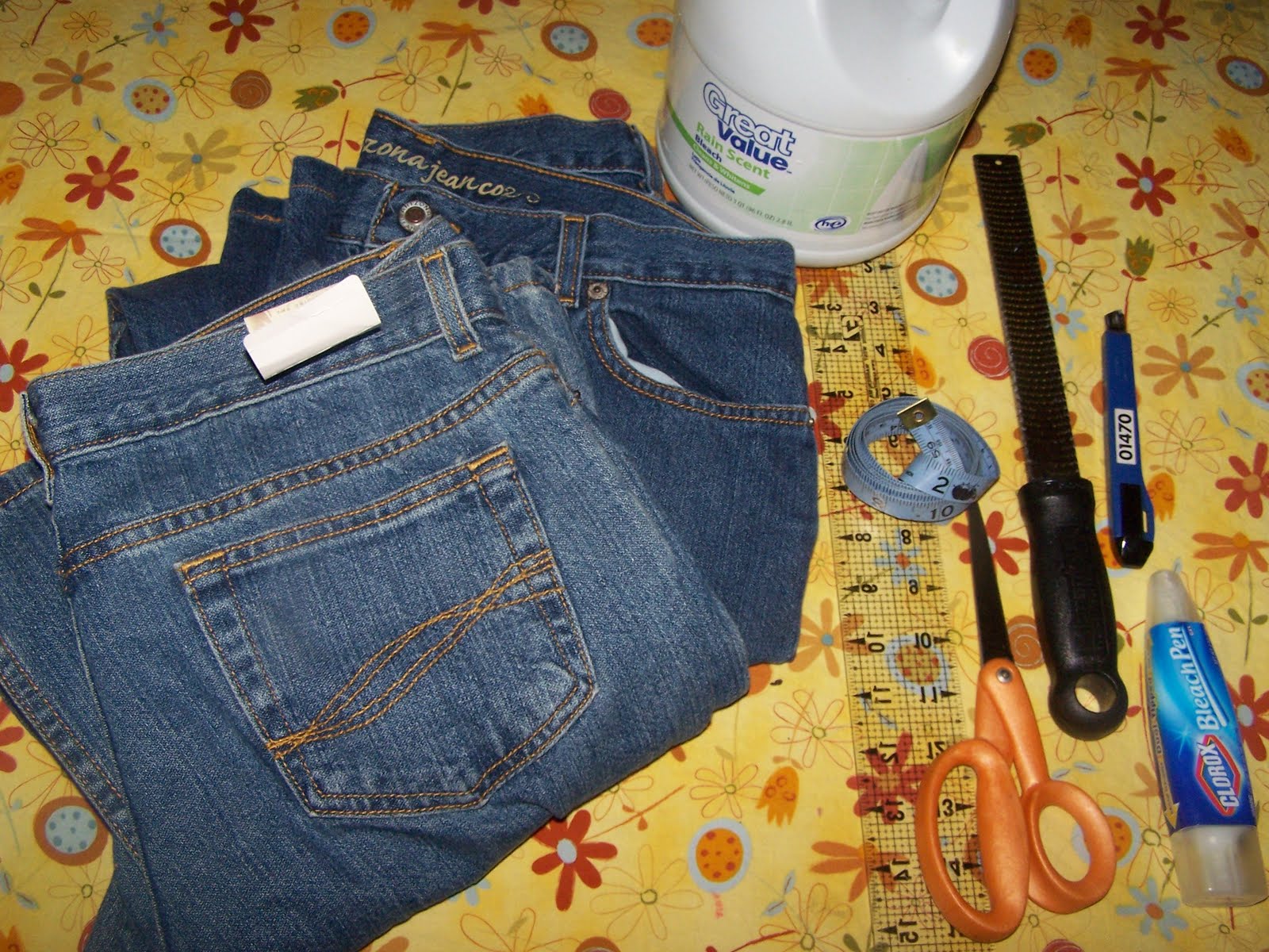 Monkey Tots Tutorial How to make Distressed Jeans