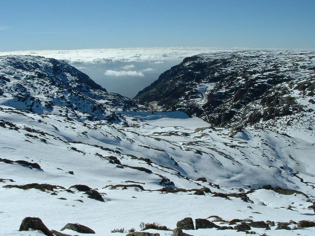 [2003_0303_164324AA.JPG]