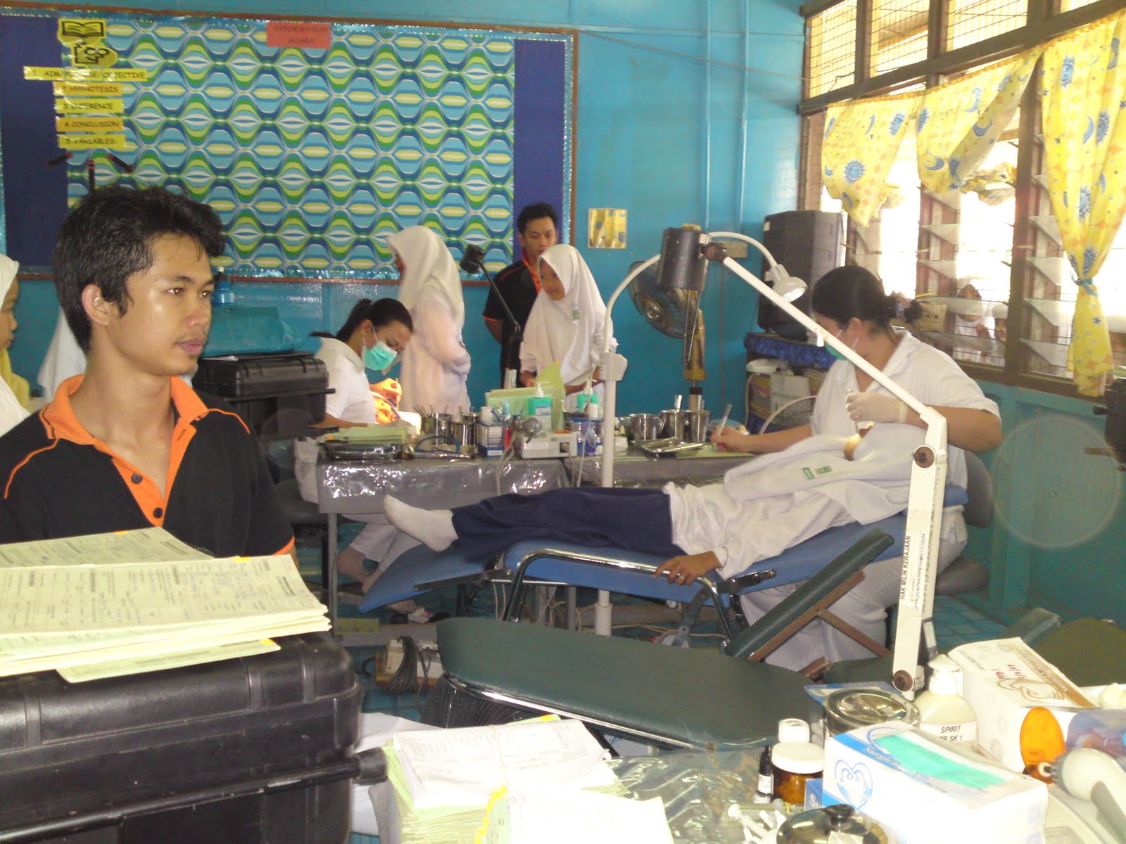 Klinik pergigian luyang