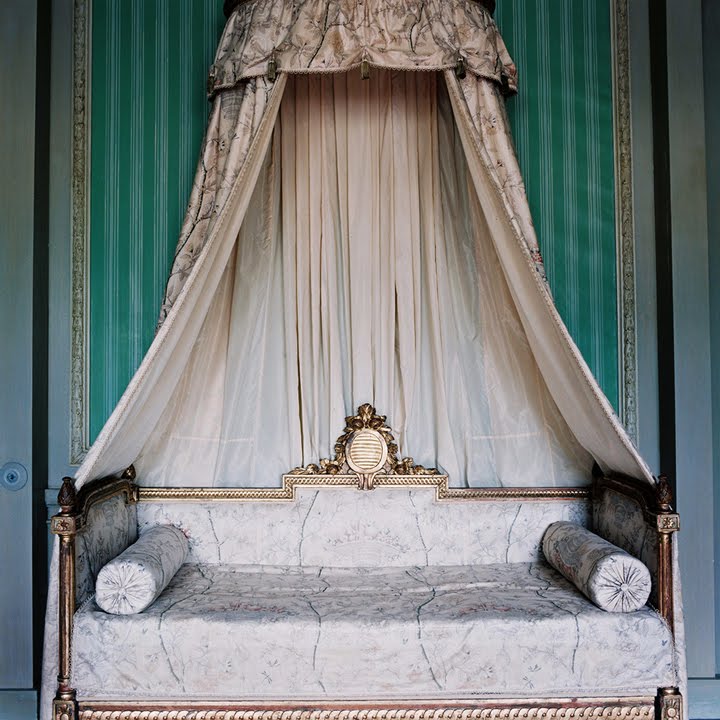 [her+bedroom2.jpg]