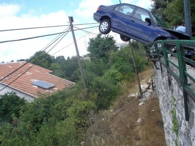 [car_accidents_35.jpg]