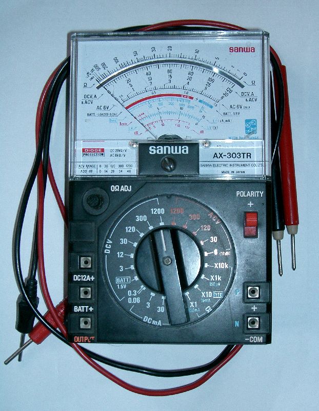 apa aja boleh kan udah gede... Ampermeter dan Voltmeter