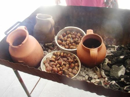 [assador%20castanhas.jpg]