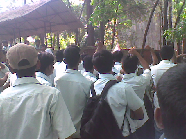 [Image006.jpg]