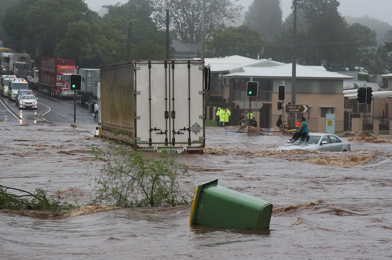 Woolly Days Life During Wartime Queensland floods 20102011