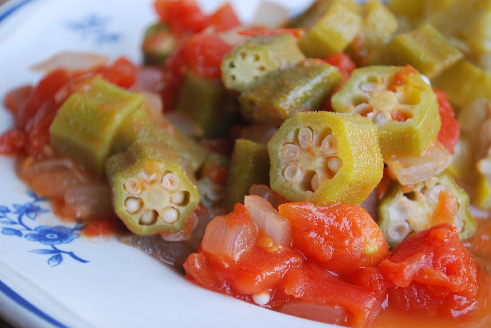Boiled Okra With Tomatoes at Sandra Nesbit blog