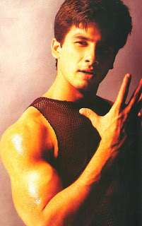Shahid Kapoor: Shahid Kapoor muscular body Photos