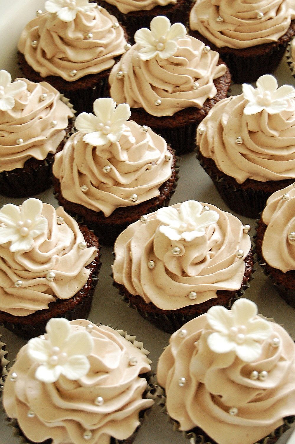 Cooking In Melbourne: Wedding cupcakes for Tracey