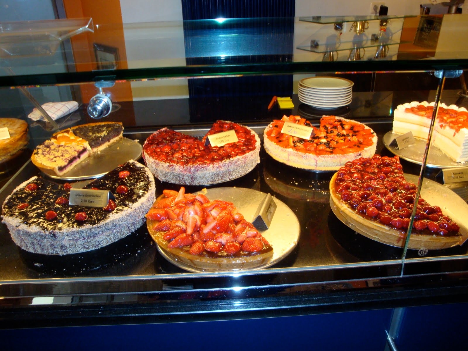 ALEXANDRA GOES TO GERMANY!: German desserts are yummy!