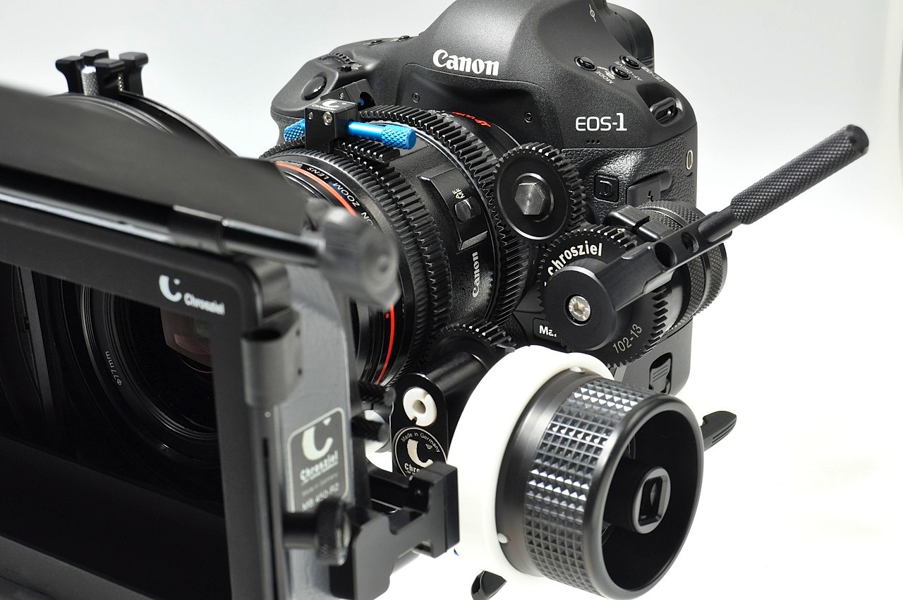 UrbanFox.TV Blog DSLR accessories and carbon design