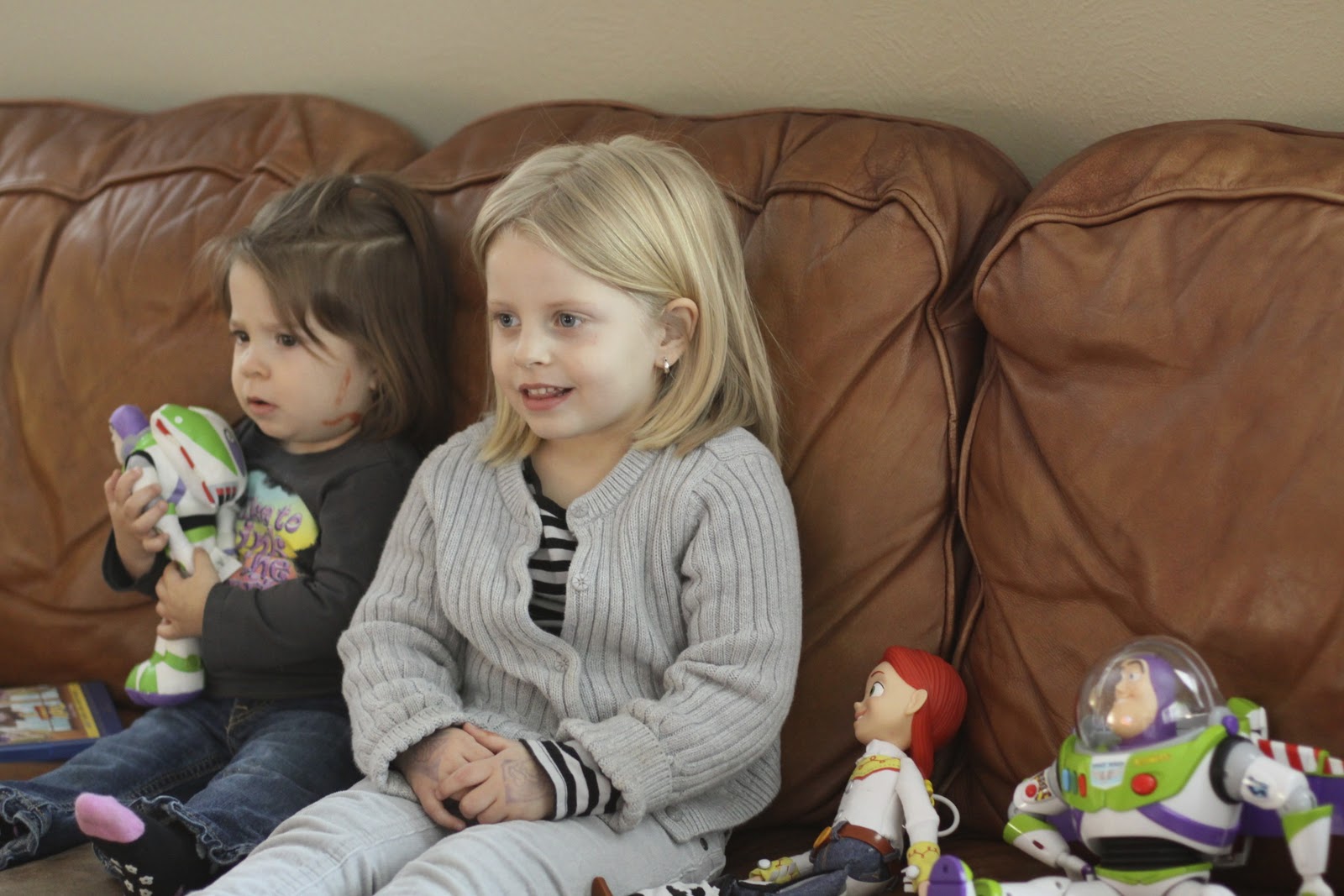 Photo Mama Toy Story Quiet Time