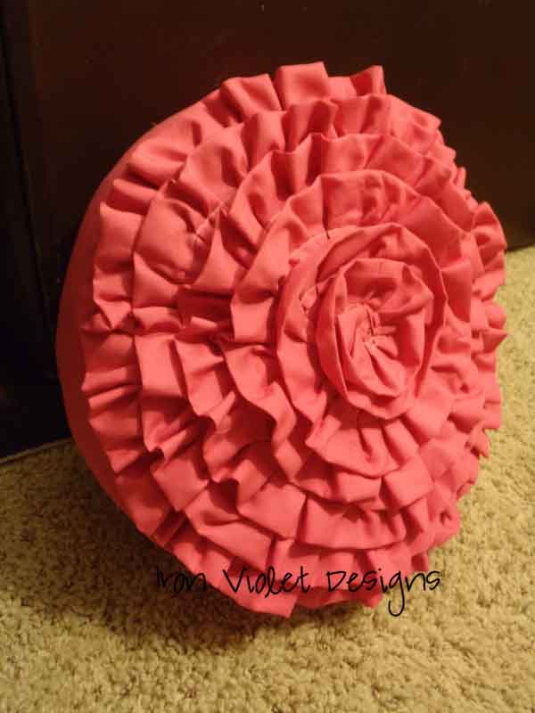 Iron Violet Designs: Flower pillow