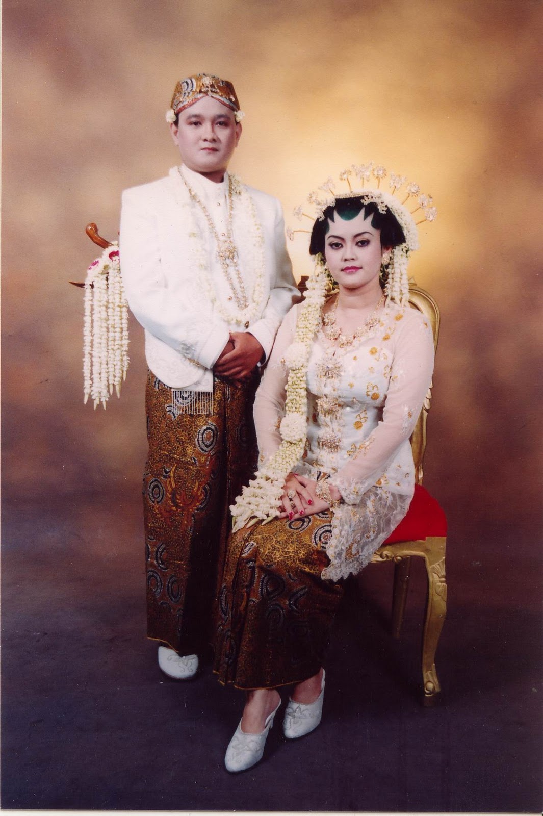 Guardian Angel: Traditional Javanese Wedding Ceremonies