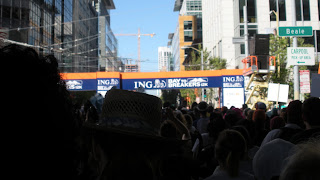 Starting line at Bay to Breakers in San Francisco Starting line at Bay to Breakers in San Francisco