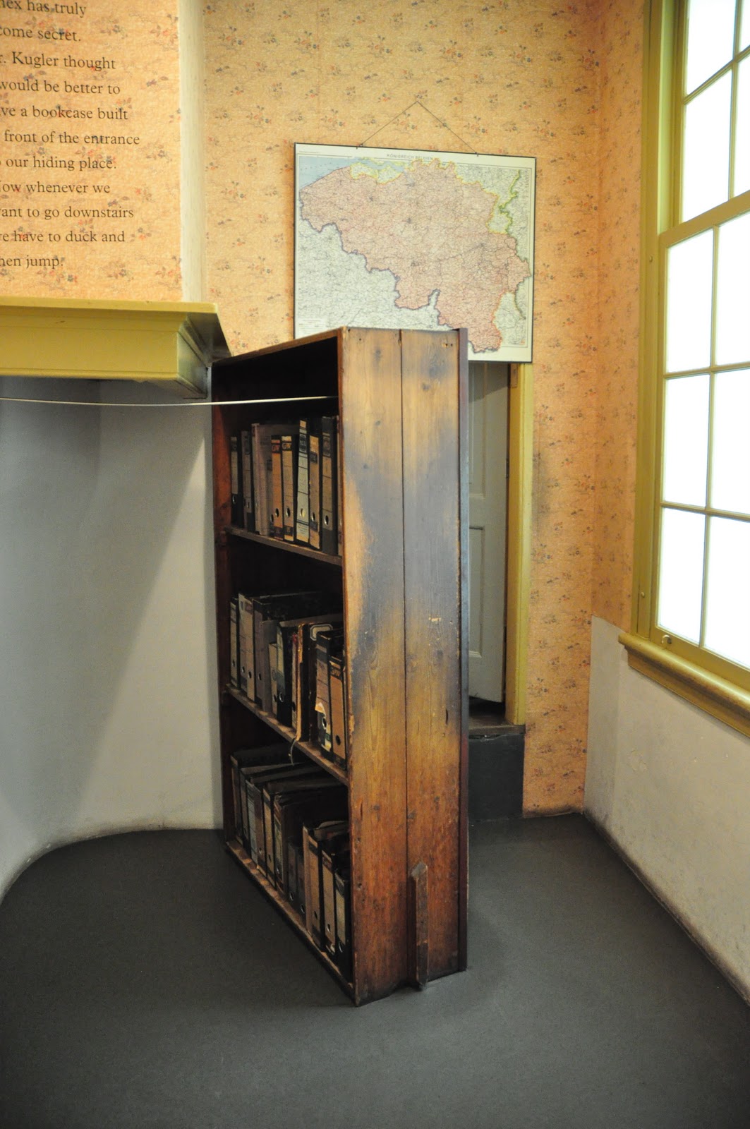 staci j guthrie ANNE FRANK'S SECERET ANNEX AMSTERDAM THE NETHERLANDS