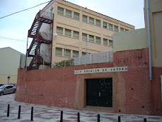 ESCUELA ROSALIA DE CASTRO