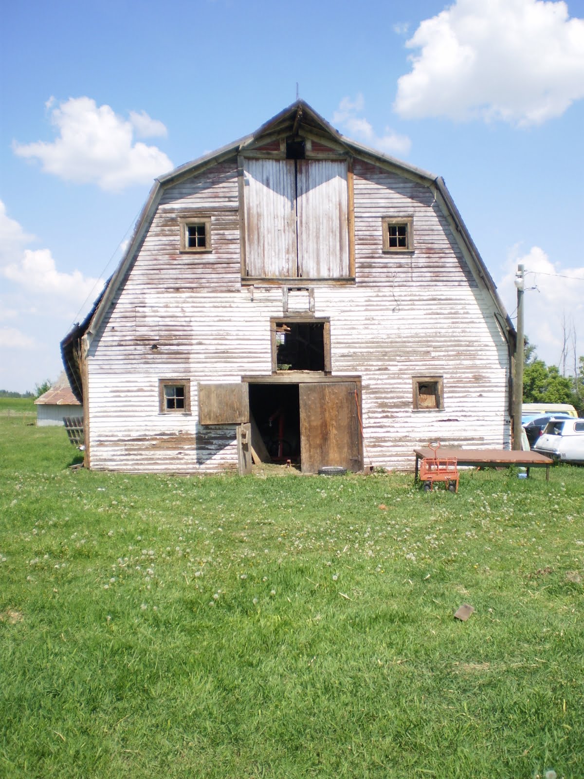 Alberta Barns