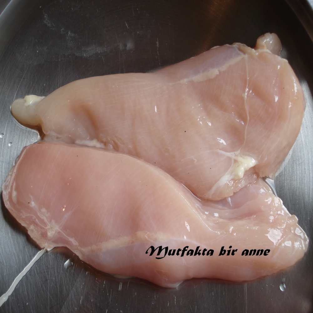 YEMEK MUCİZELERİ TAVUK GÖĞSÜ ( MUHALLEBİSİ)