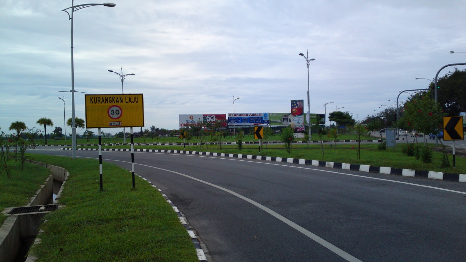 Pos Laju Kepala Batas - Post Office (Pejabat Pos Malaysia) @ Kepala