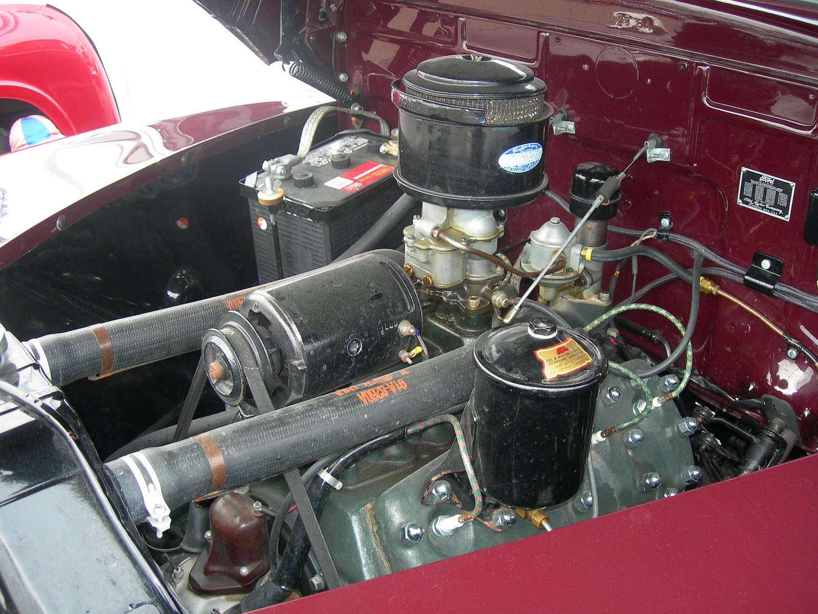 [41-coupe-engine.jpg]