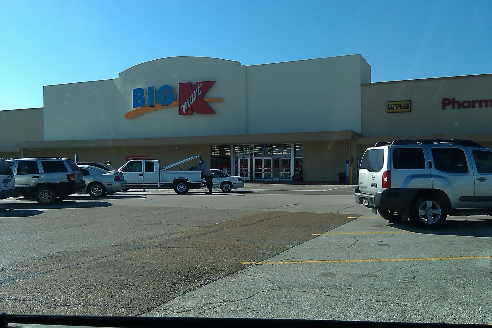 The Louisiana and Texas Retail Blogspot KMart in Lufkin Texas
