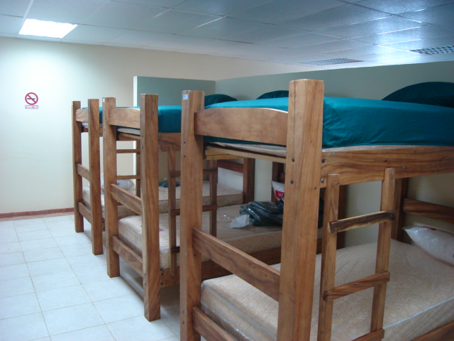 Triple J Construcciones 6364 C.A.: LOGICASA DORMITORIO PARA CAMIONEROS