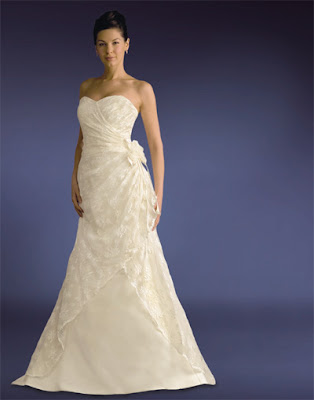 Taffeta offers the finest collection of wedding gowns this is the unique and