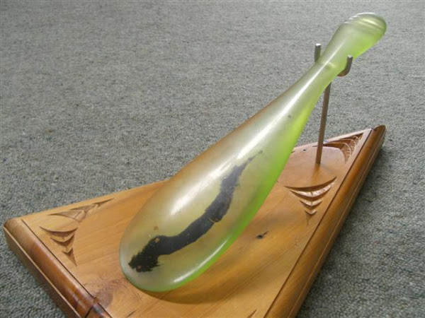 Contemporary Glass Mere