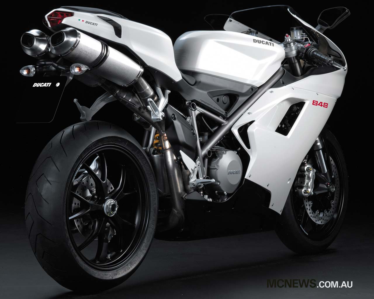 ducati 8