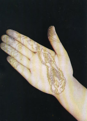 Wh@t is life?: MEHNDI ART