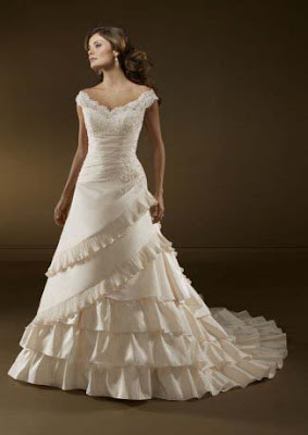 wedding-dress-with-lined-skirt-546832.jpg