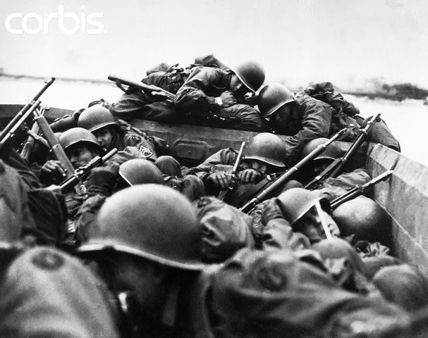 [picture+soldiers+hiding.bmp]