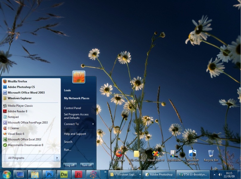 Download Windows 7 themes for XP , give XP Windows 7 look.. Blogging