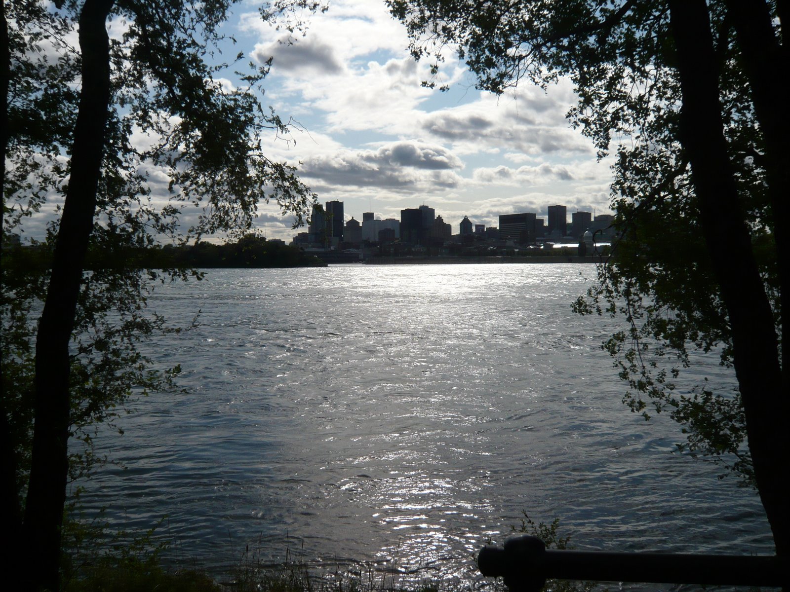 [P1060884.JPG]