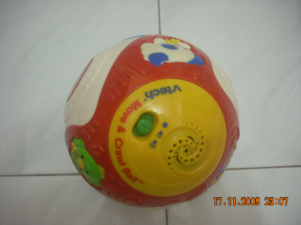 Toys4toddlers: Vtech move N crawl ball