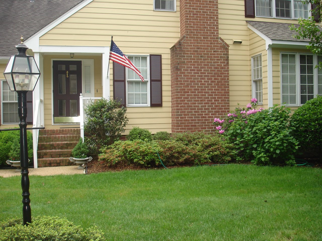 Richmond Real Estate Mom Mooreland Commons Condo!