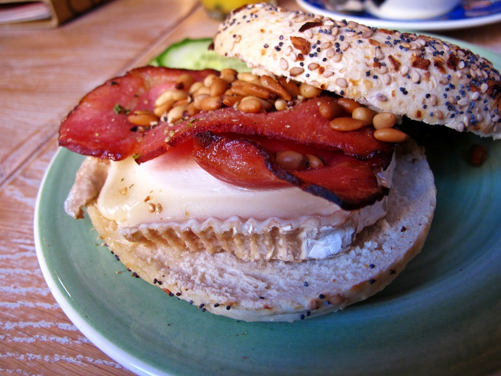 The HungryTrotting Couple.....goes ANYWHERE! Utrecnt, The Netherlands