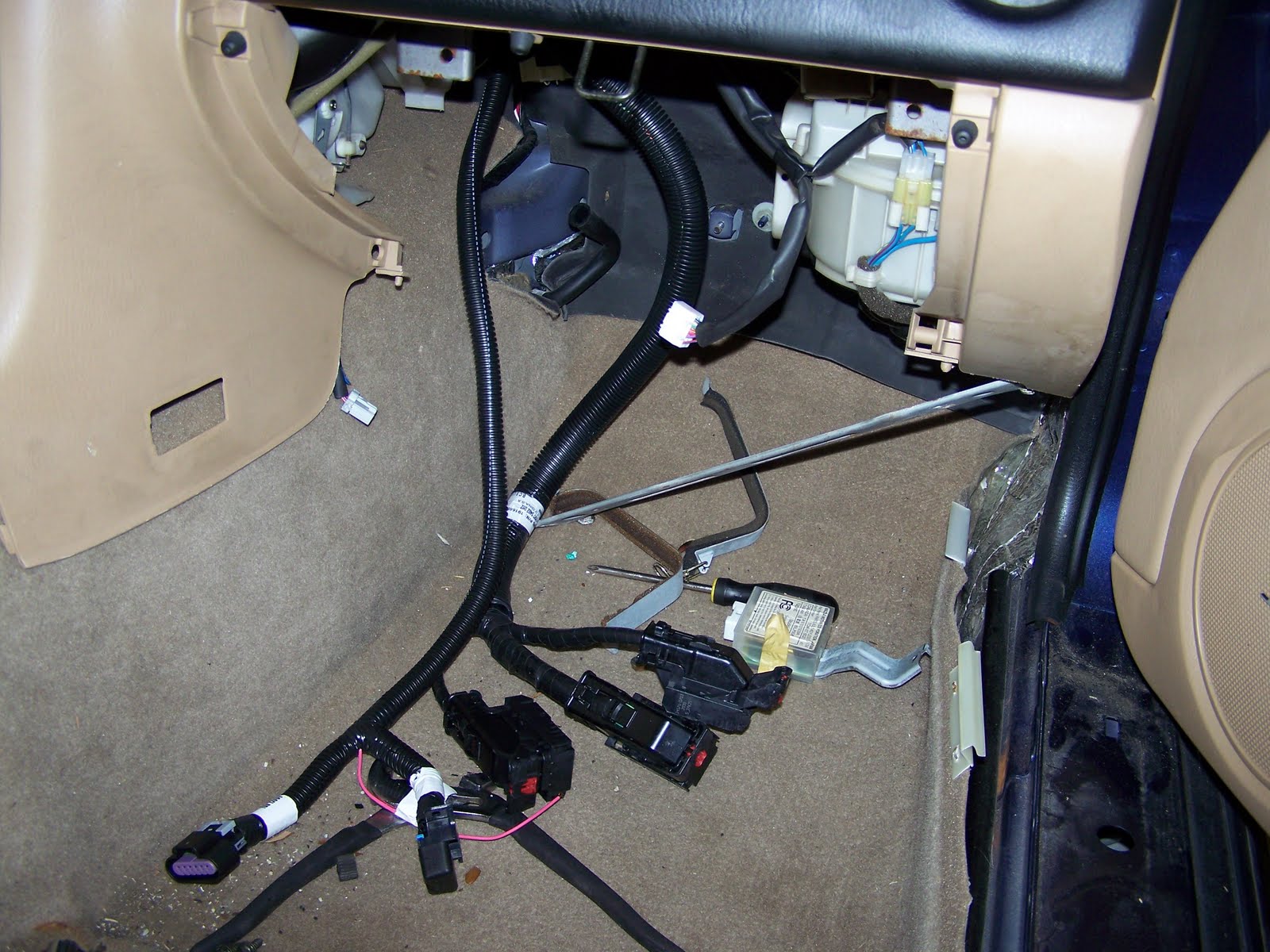 Brooksie's Miata build LS: Wiring Harness through tohe firewall