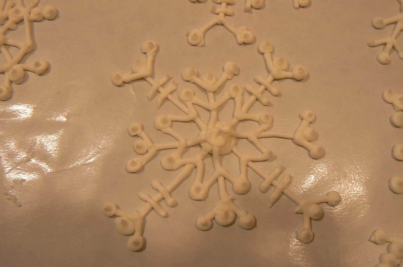 Kelly Roberts Designs Royal Icing Snowflakes