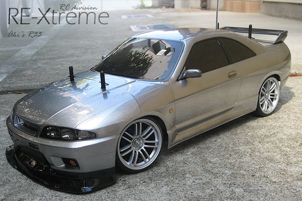 RE-Xtreme RC: Aki's R33 Replica.