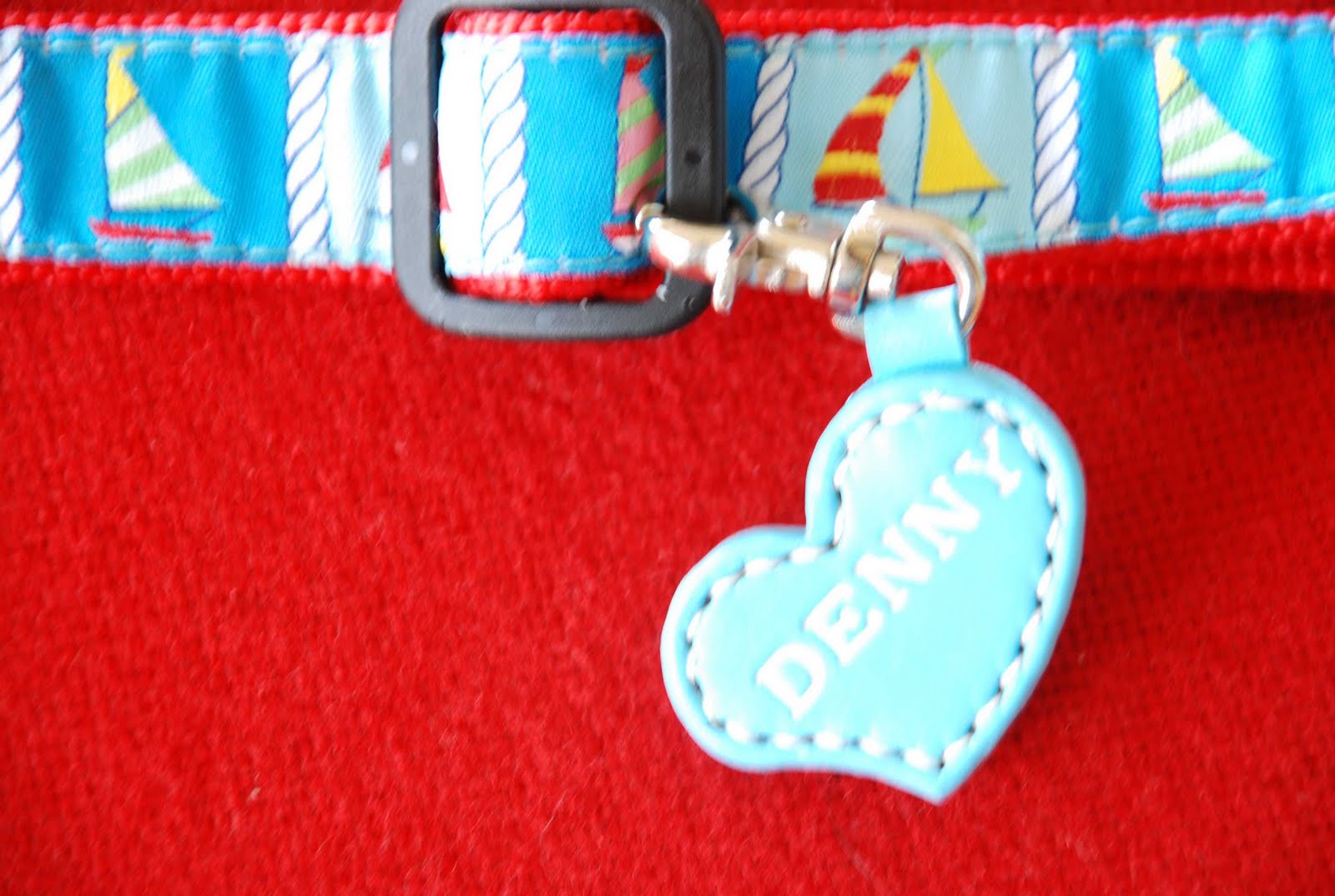 科学者は空気とほぼ同じ軽さの新しい形の金を作成