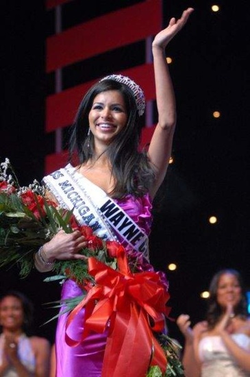 Wallpaper World: Rima Fakih Miss USA Wallpapers
