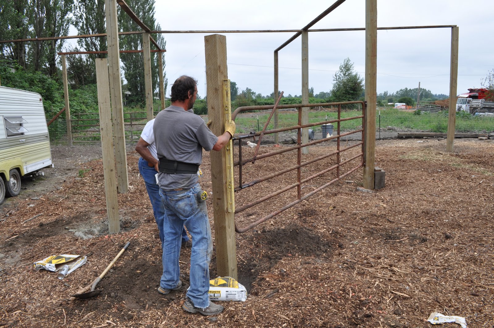 How To Build A Corral For Cattle - Design Talk