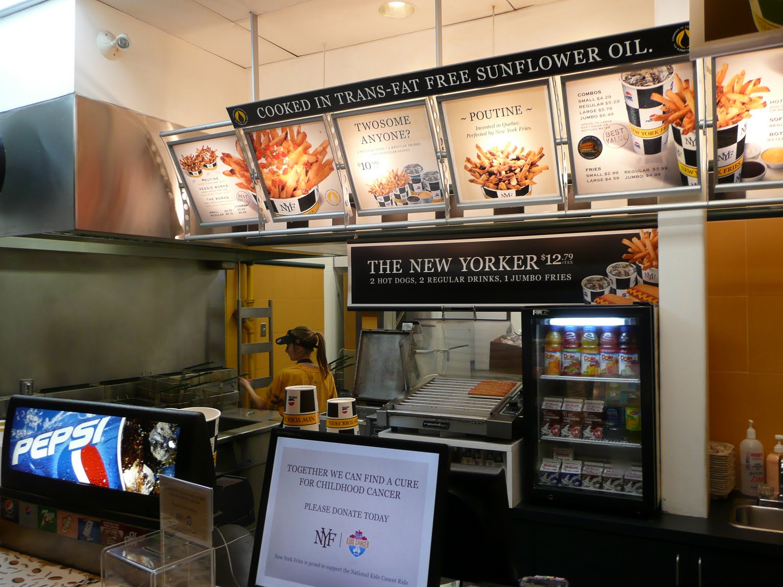 PIG OUT SPOTS New York Fries (Canada)