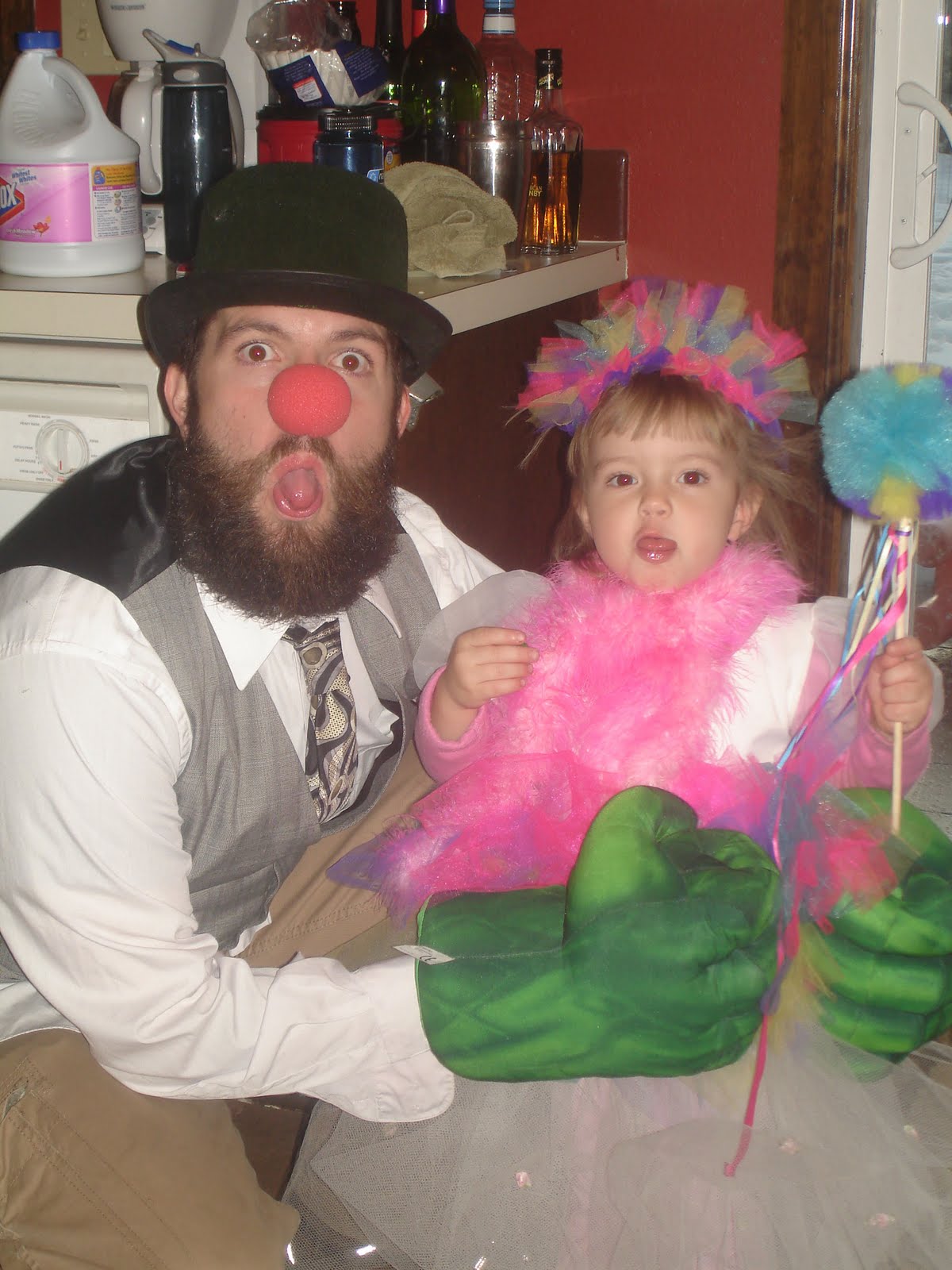 [halloween+with+papa.jpg]
