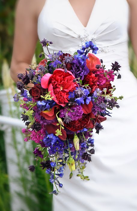 This summer the color palates of blues purples and wine colored wedding 