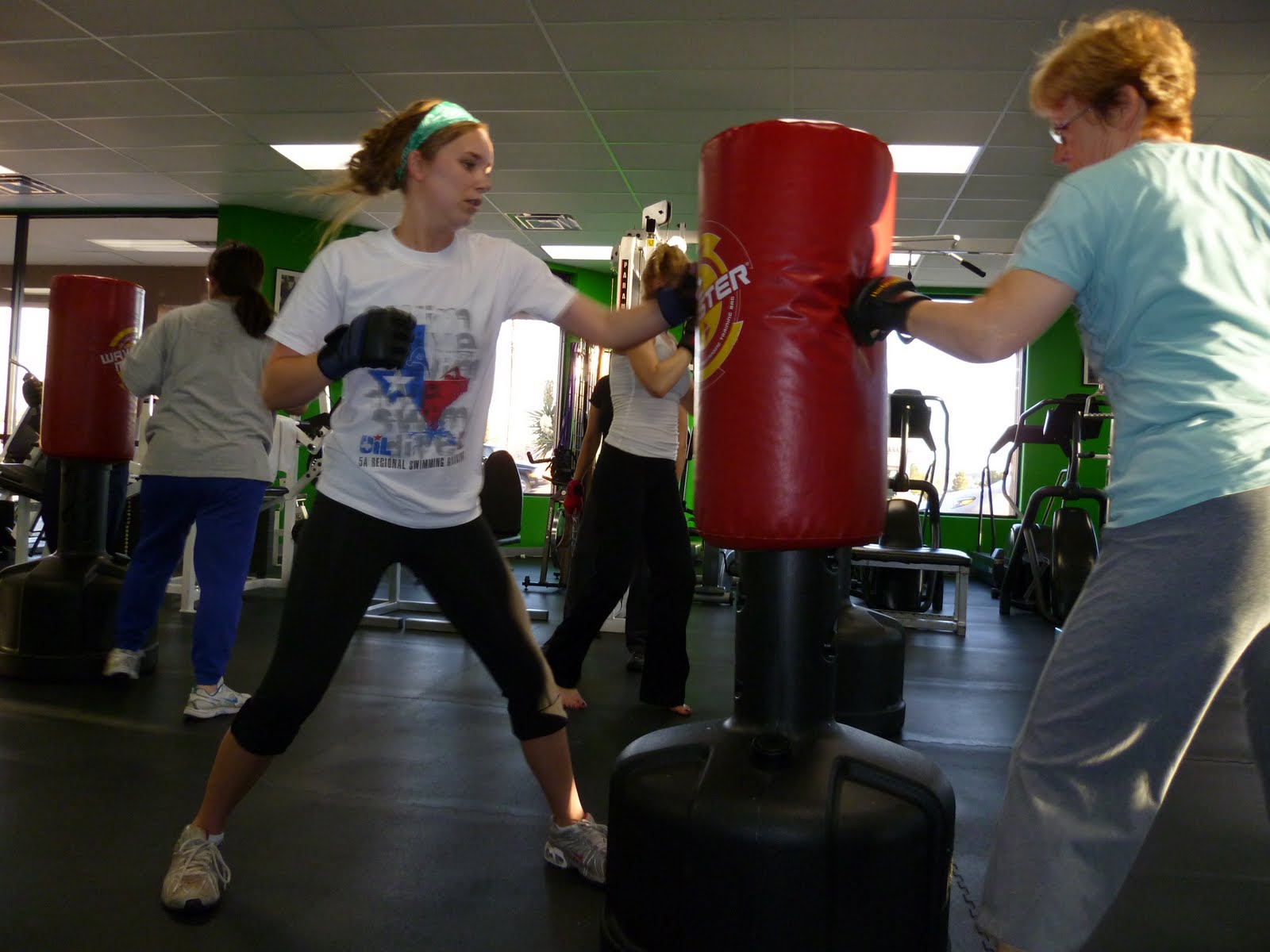 LuvMyNine KickboxingMother & Daughter Style