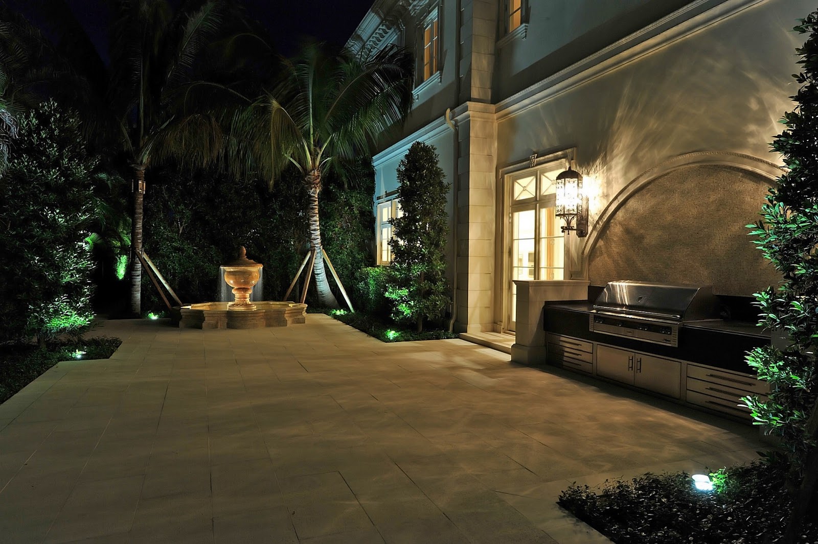 Tours and Photos of the Biggest Houses in Florida Florida Celebrity