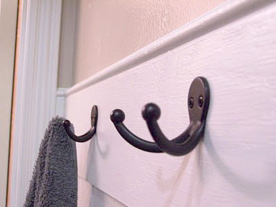 [bath+hooks.JPG]